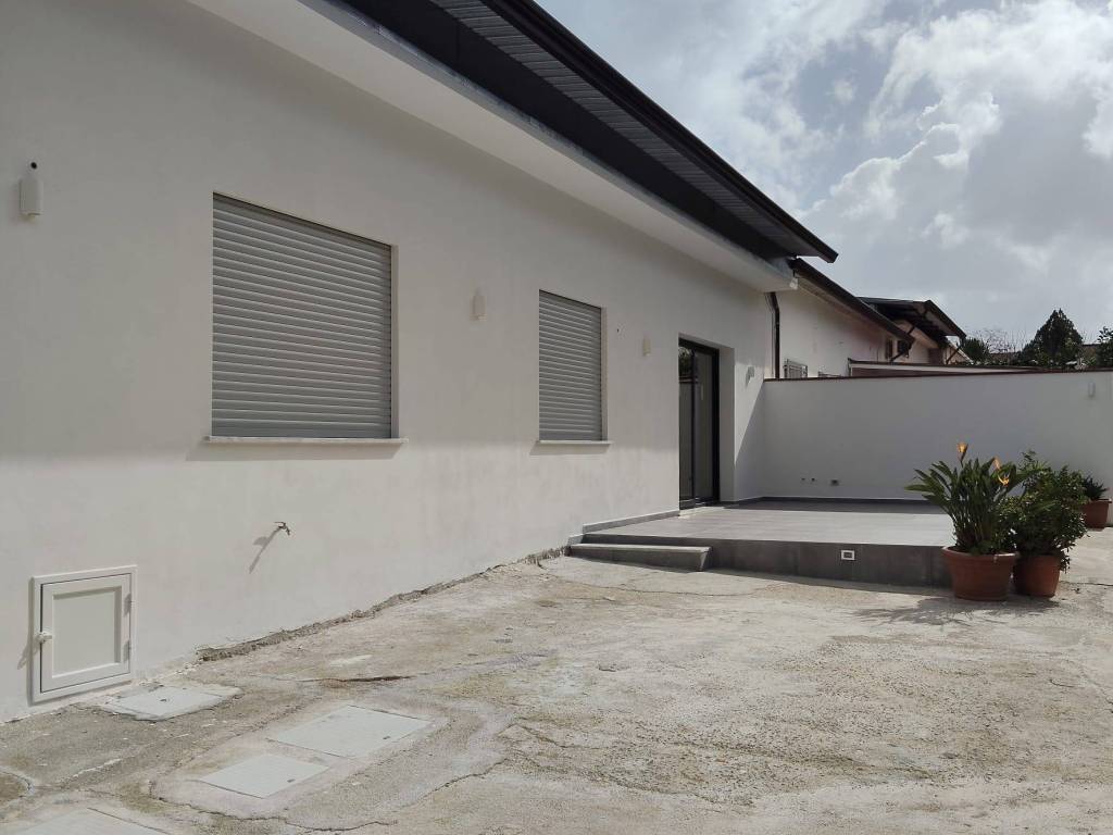 Villa a Palermo in Viale della Resurrezione, 11 - Foto 2