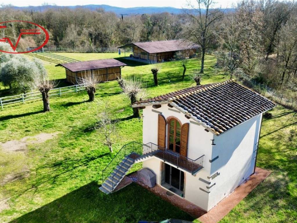 Villa a Terranuova bracciolini in Via Ganghereto - Foto 3