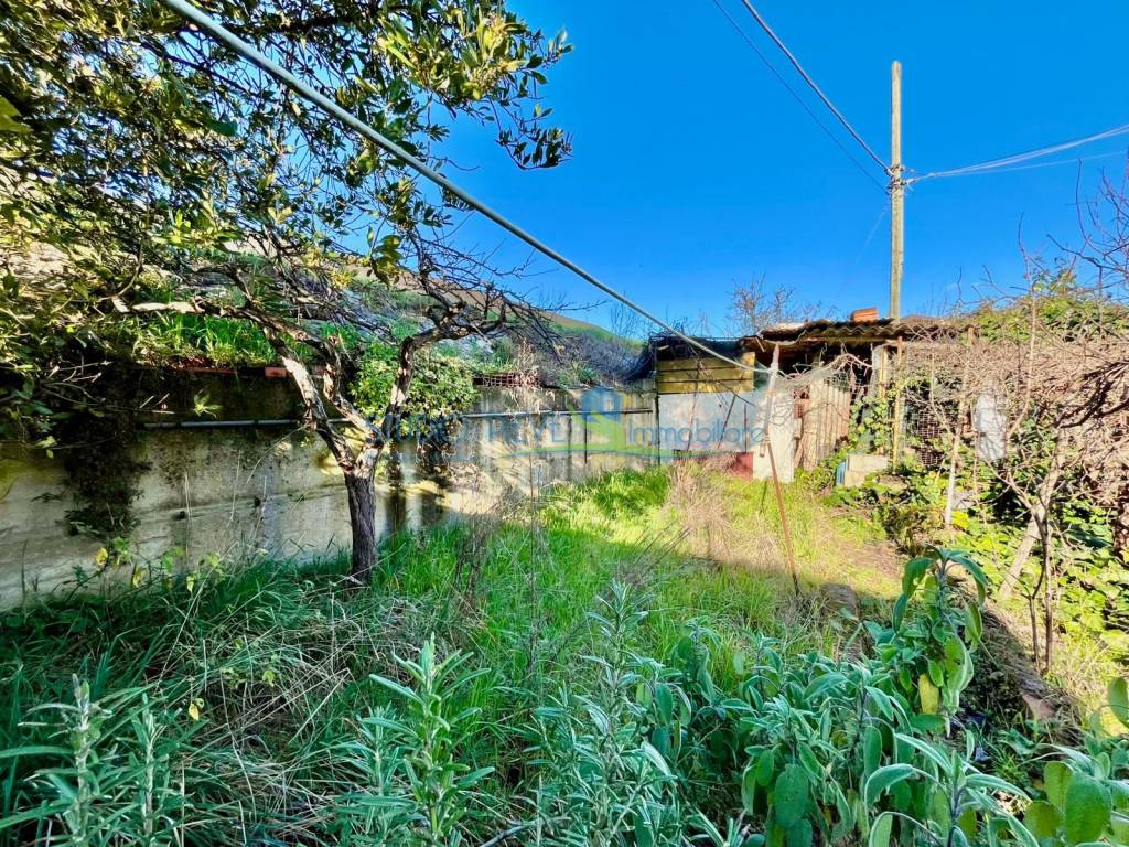 Casa indipendente a Monsummano terme in Via Francesca Nord - Foto 3