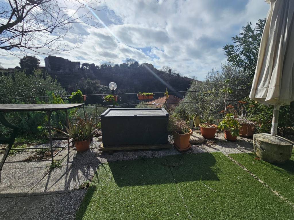 Appartamento a Genova in Via Rocche di Coronata - Foto 4