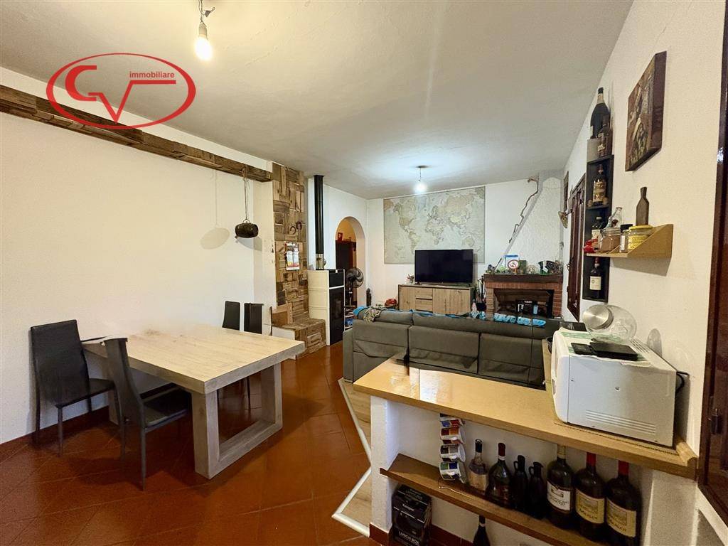 Appartamento a Terranuova bracciolini in castiglion ubertini - Foto 3