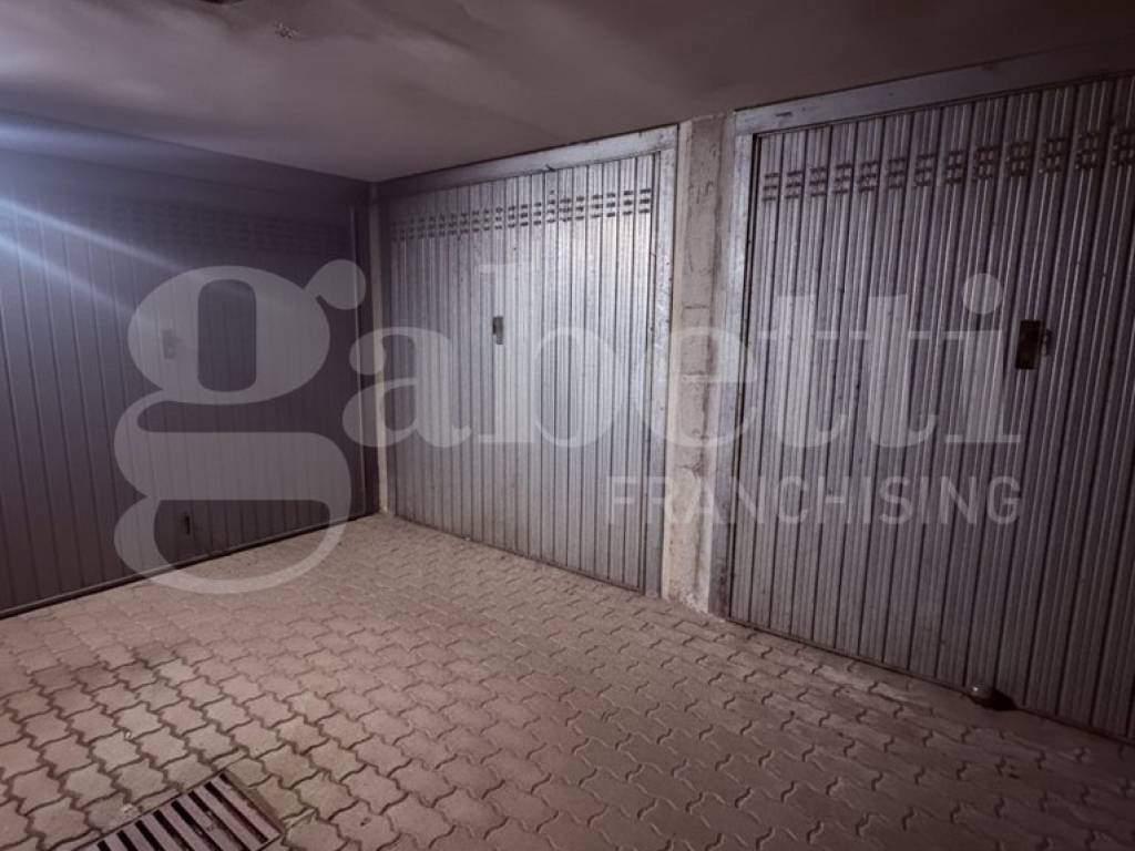 Box / garage a Rivoli in Via Alle Scuole , 25 - Foto 5