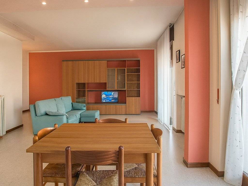 Appartamento a Cornedo vicentino in Viale Venezia - Foto 4