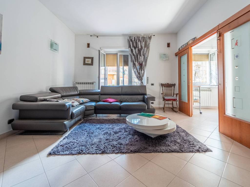 Appartamento a Ciampino in Viale Roma - Foto 4