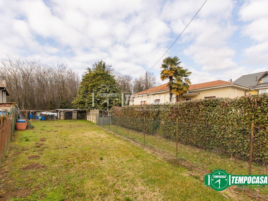 Appartamento a Busto arsizio in Via Sant'Antonino Ticino, 11 - Foto 2