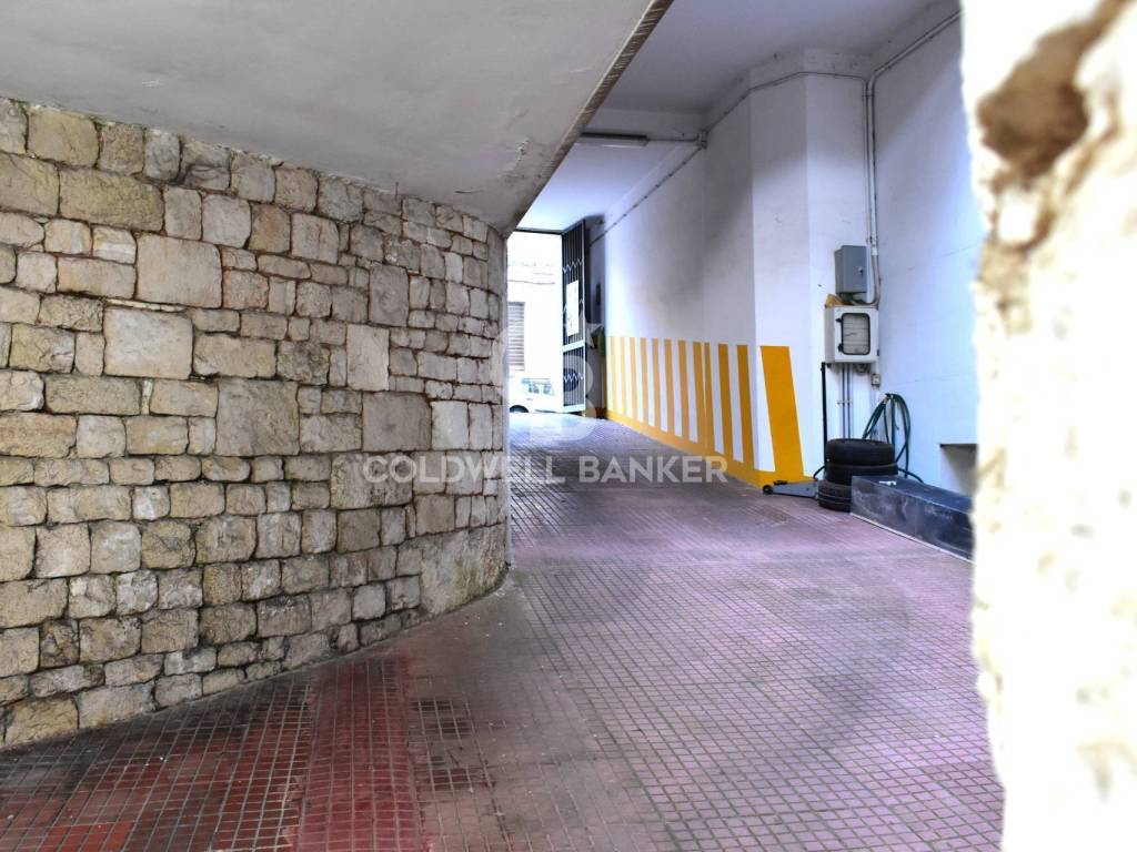 Box / garage a Martina franca in Via Antonio Bruni, 18 - Foto 4