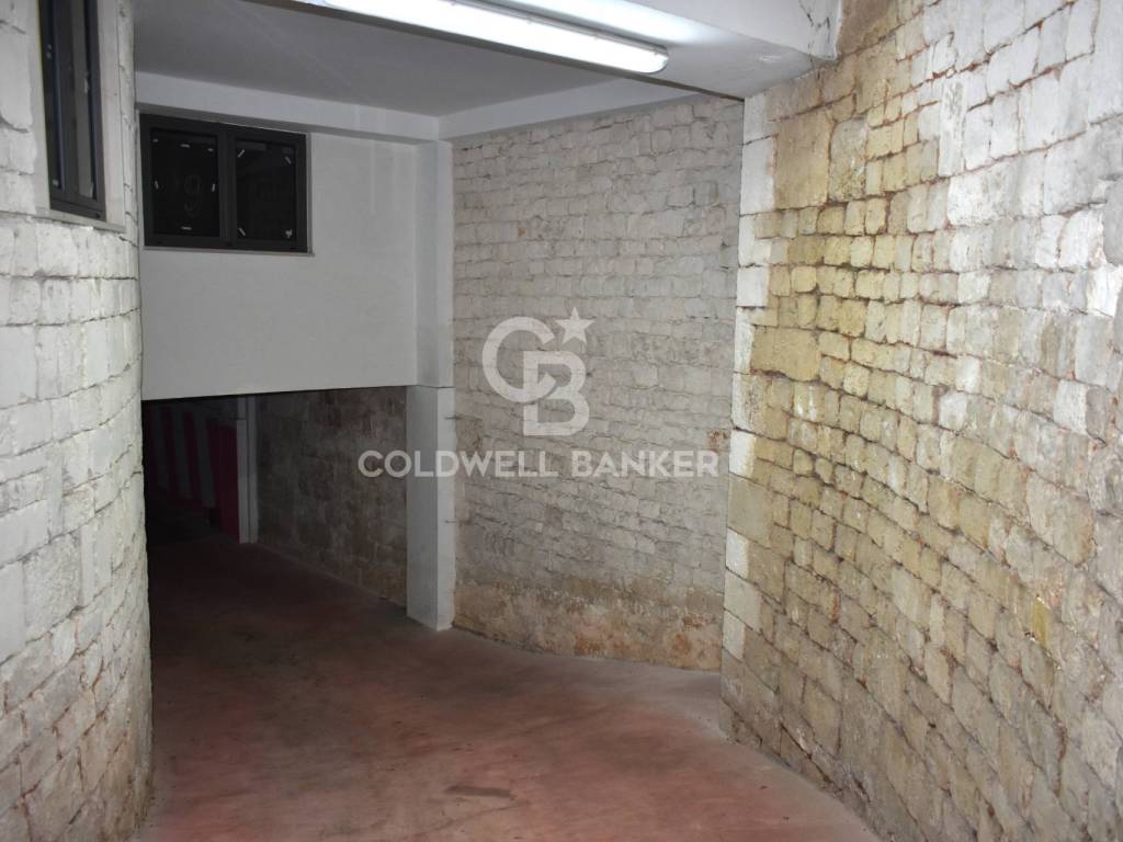 Box / garage a Martina franca in Via Antonio Bruni, 18 - Foto 5