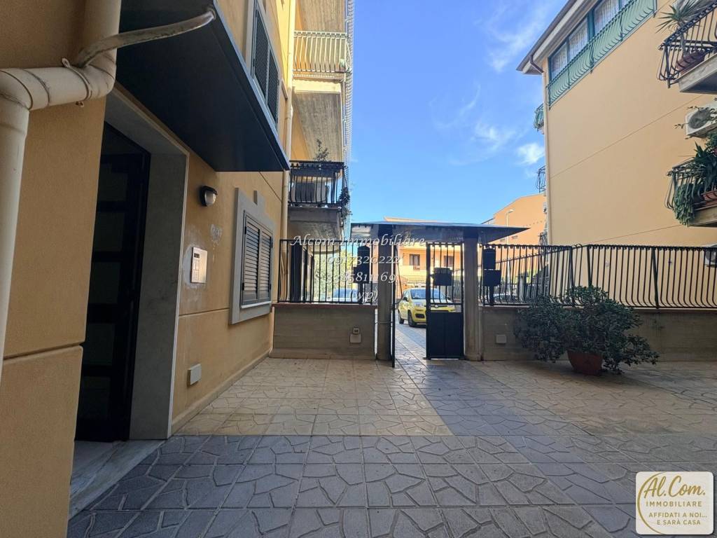 Appartamento a Ficarazzi in Via San Martino - Foto 3