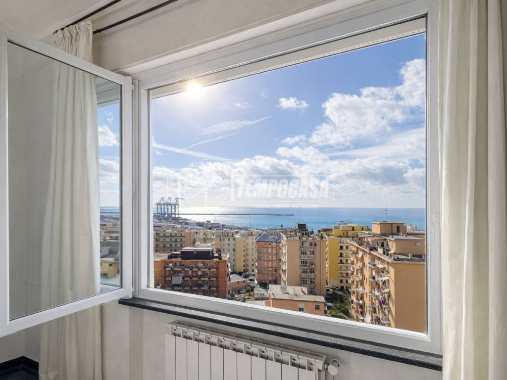 Appartamento a Genova in Via Diano Marina 51 - Foto 2