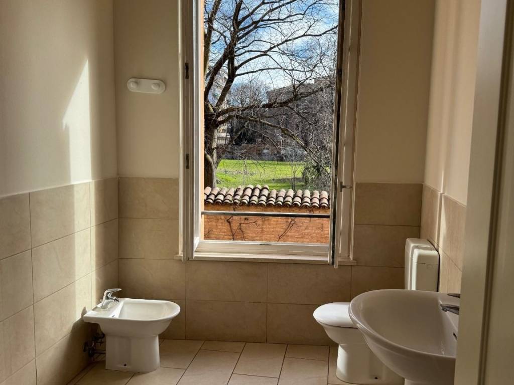 Appartamento a Modena in Corso Canalgrande - Foto 5