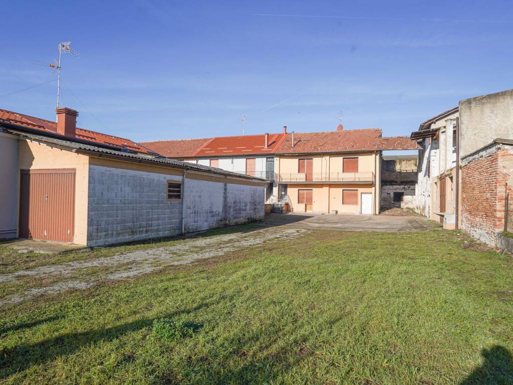 Villa a Fontanella in Via Monte San Michele - Foto 2