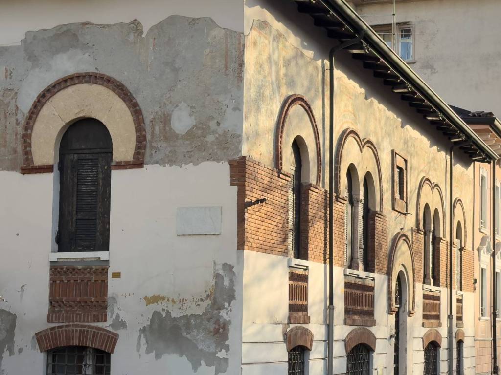 Palazzo / stabile a Verona in Via del Fante - Foto 3