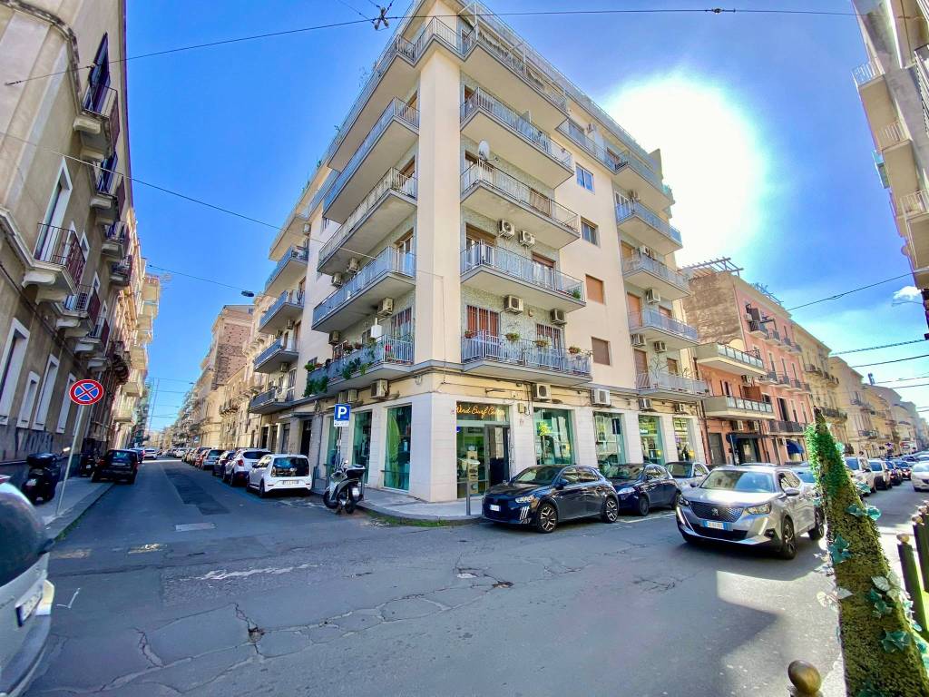 Appartamento a Catania in Via Milano, 6 - Foto 2