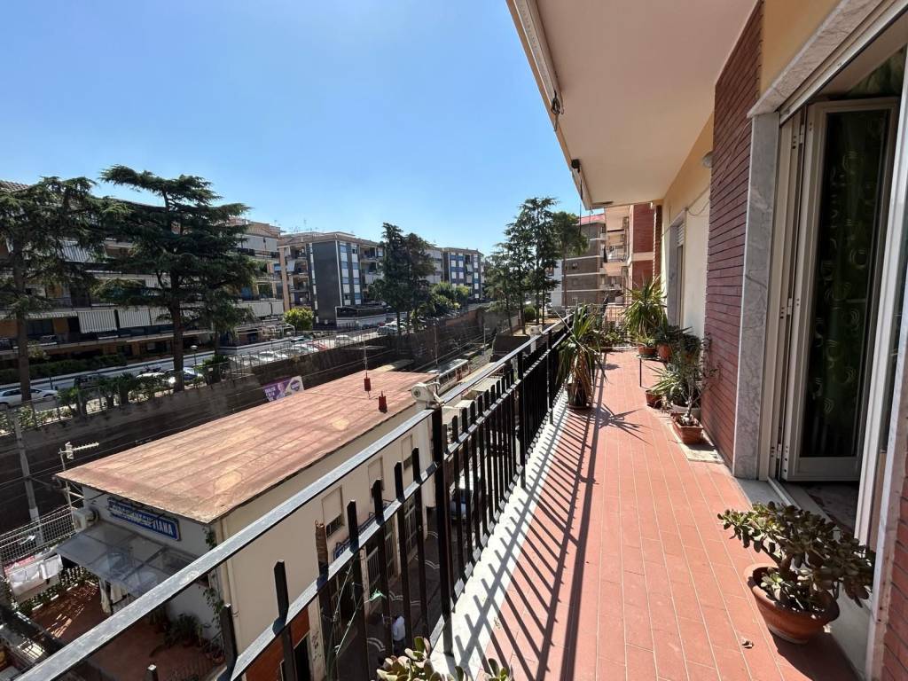 Appartamento a Portici in Viale Stazione, 22 - Foto 3