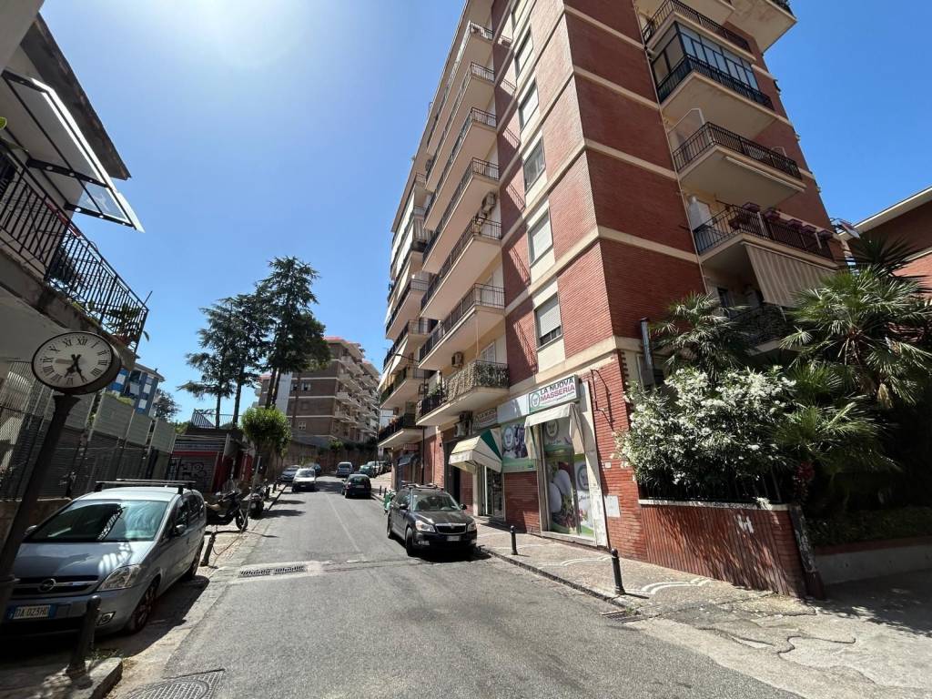 Appartamento a Portici in Viale Stazione, 22 - Foto 5