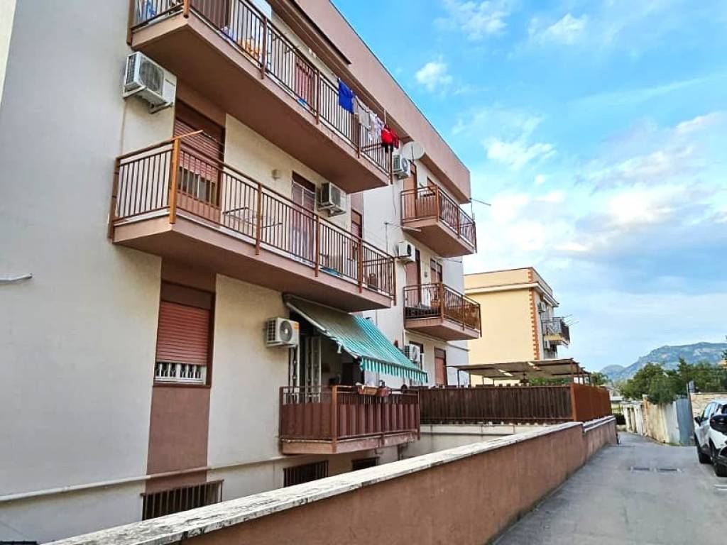 Appartamento a Palermo in Via Cruillas - Foto 2