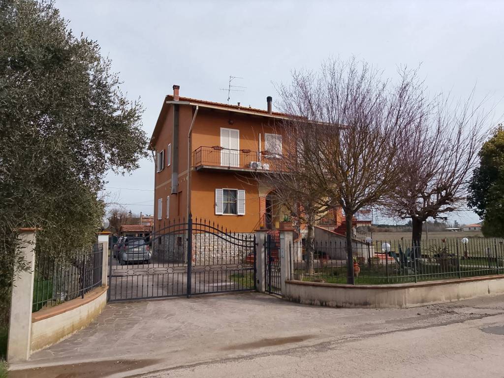 Villa a Castiglione del lago - Foto 2