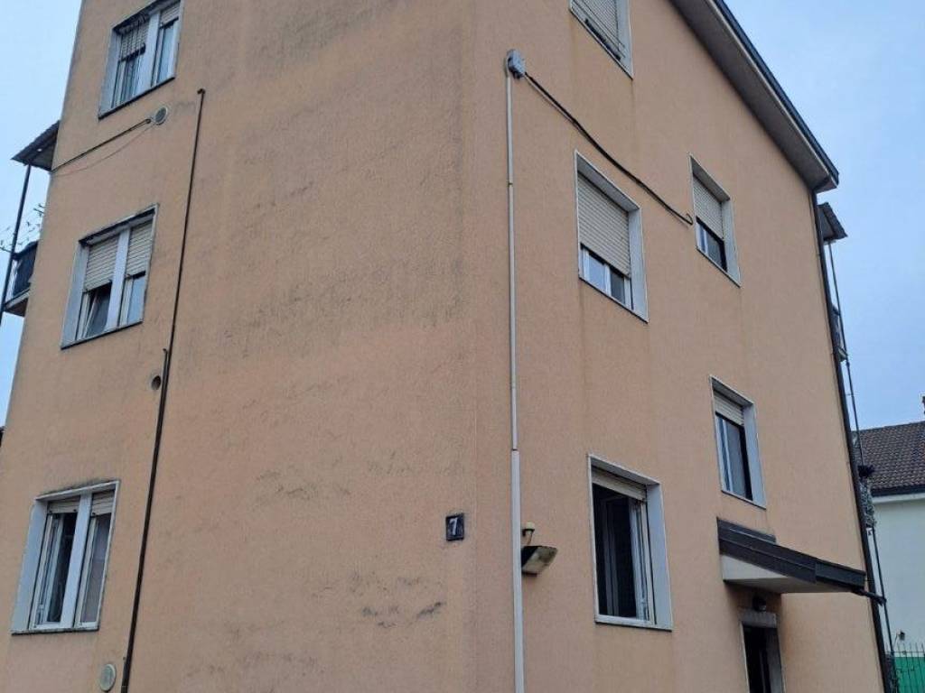 Appartamento a Pioltello in Via Consacrazione, 7 - Foto 2