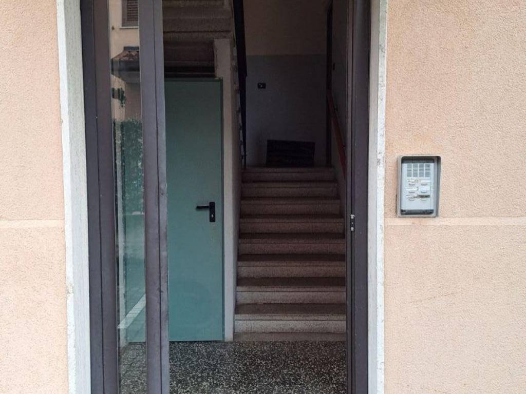 Appartamento a Pioltello in Via Consacrazione, 7 - Foto 4