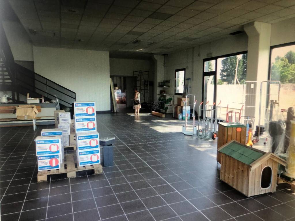 Immobile a Vittuone in Strada Statale 11, 4 - Foto 2