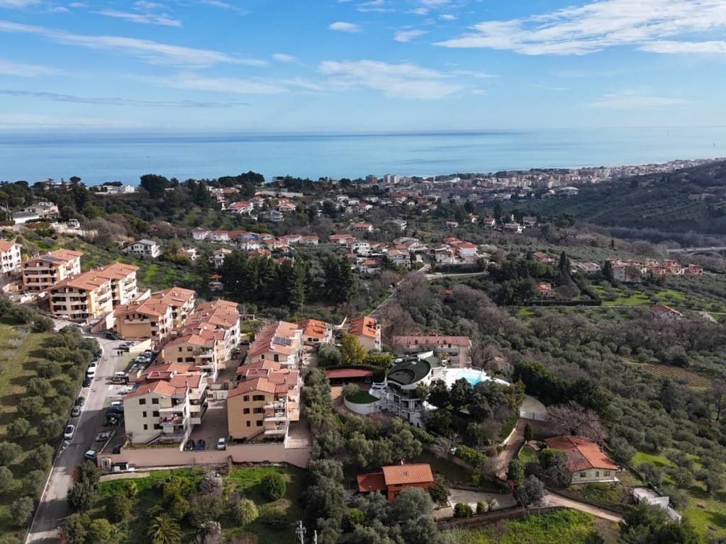 Appartamento a Montesilvano in Via Spagnuolo, 32 - Foto 4