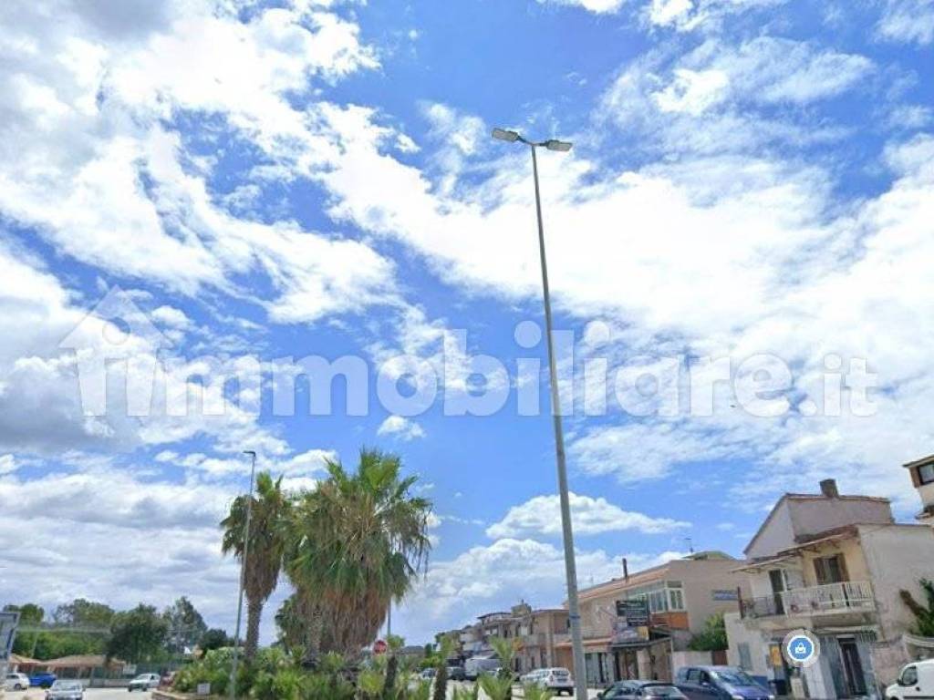 Appartamento a Castel volturno in Via Domitiana - Foto 2