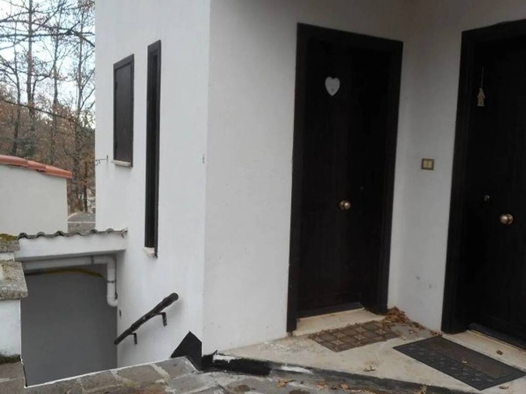 Appartamento a Rocca di cambio in Via San Lucia No Number - Foto 5