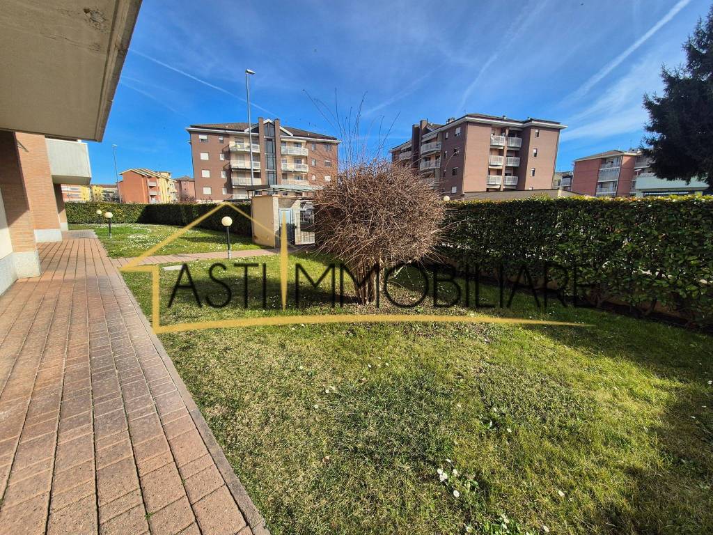 Appartamento a Asti in Via Esperanto - Foto 3