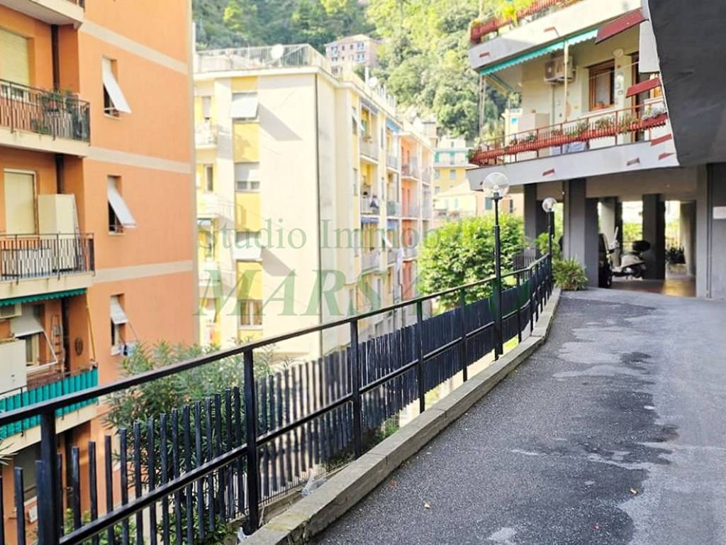 Appartamento a Genova in Via del Commercio - Foto 3