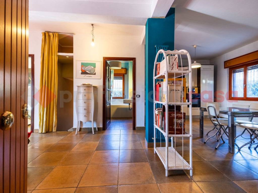 Appartamento a Marino in Viale Primo Maggio - Foto 2