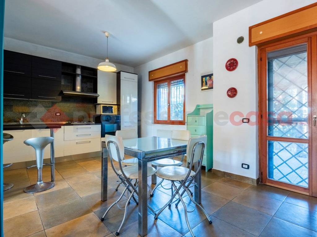 Appartamento a Marino in Viale Primo Maggio - Foto 4