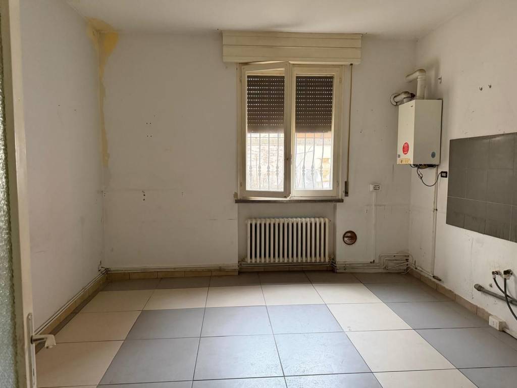 Appartamento a Reggiolo in Via Giacomo Matteotti, 56 - Foto 2
