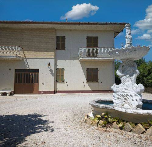 Villa a Montegiorgio - Foto 4