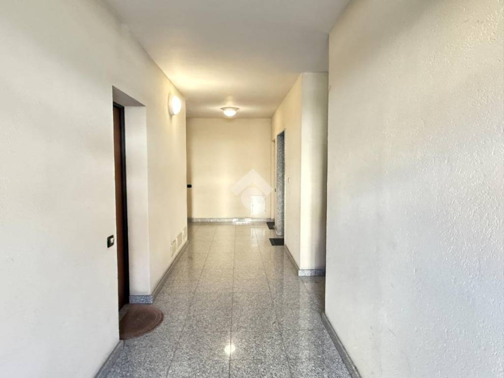 Appartamento a Airuno in Via S. Francesco, 4 - Foto 4