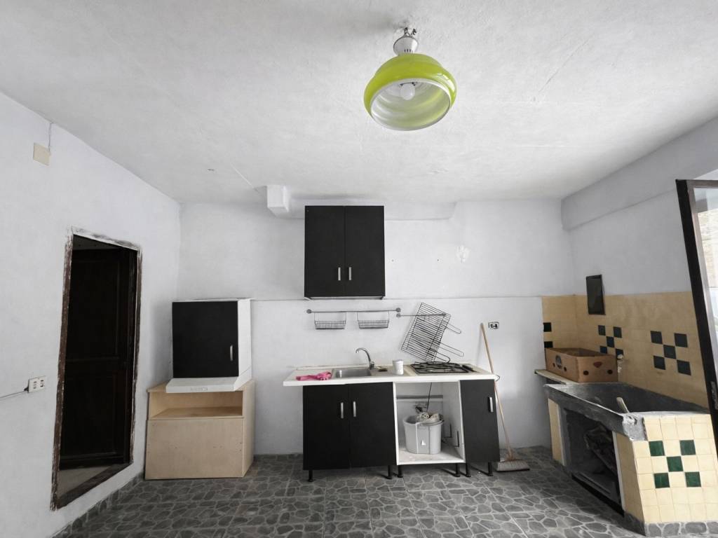 Appartamento a Viterbo in Via del Gioco - Foto 3