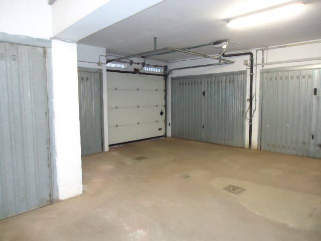 Box / garage a San gillio in Via Galileo Ferraris, 1 - Foto 2
