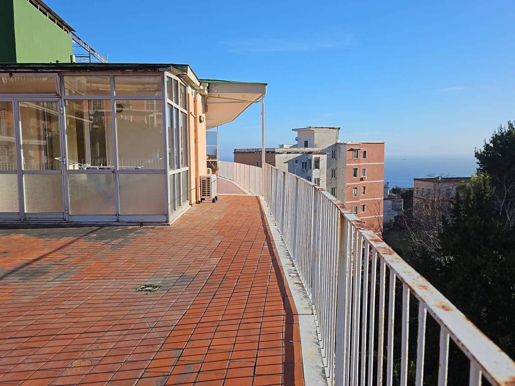 Appartamento a Napoli in Via Belsito, 17 - Foto 3