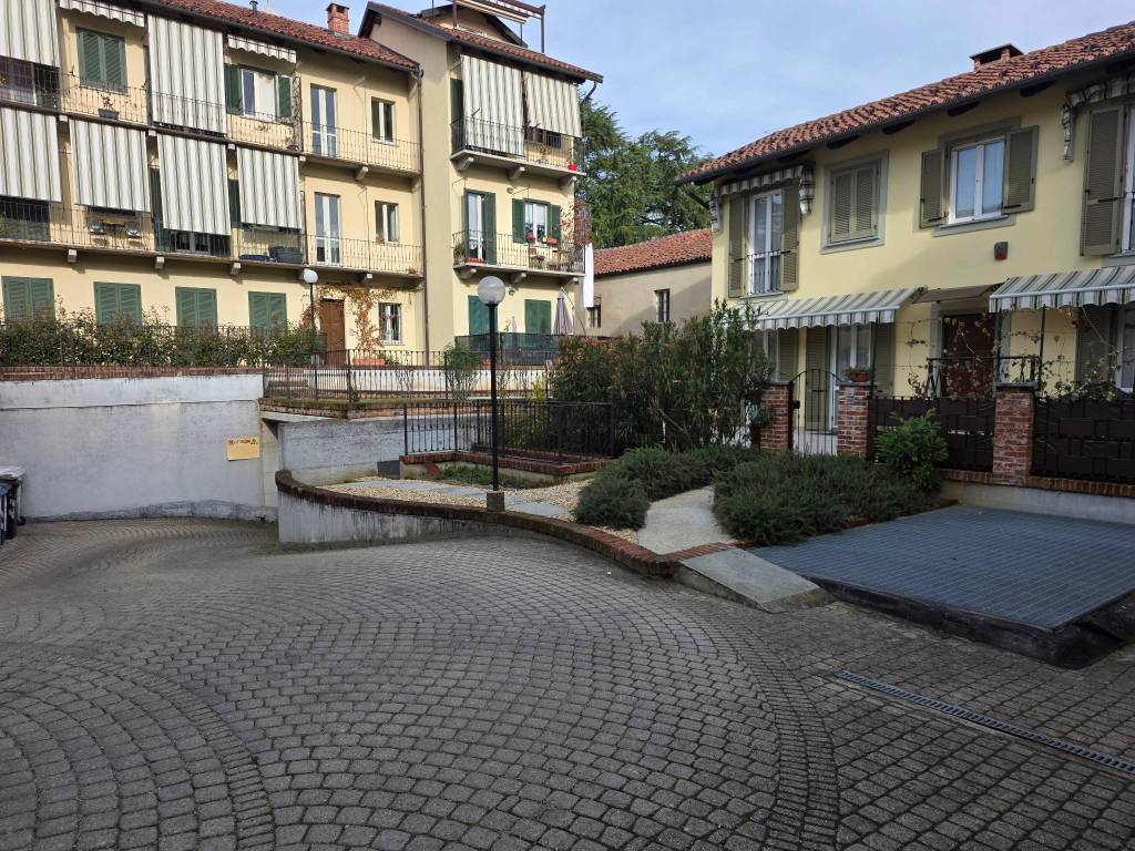 Appartamento a Chieri in Vicolo delle Rosine - Foto 2