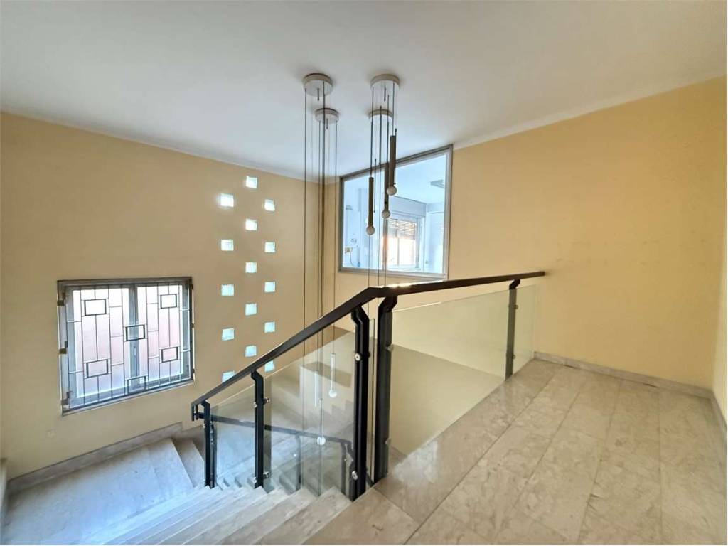 Immobile a Ciriè in via Roma, 4 - Foto 2
