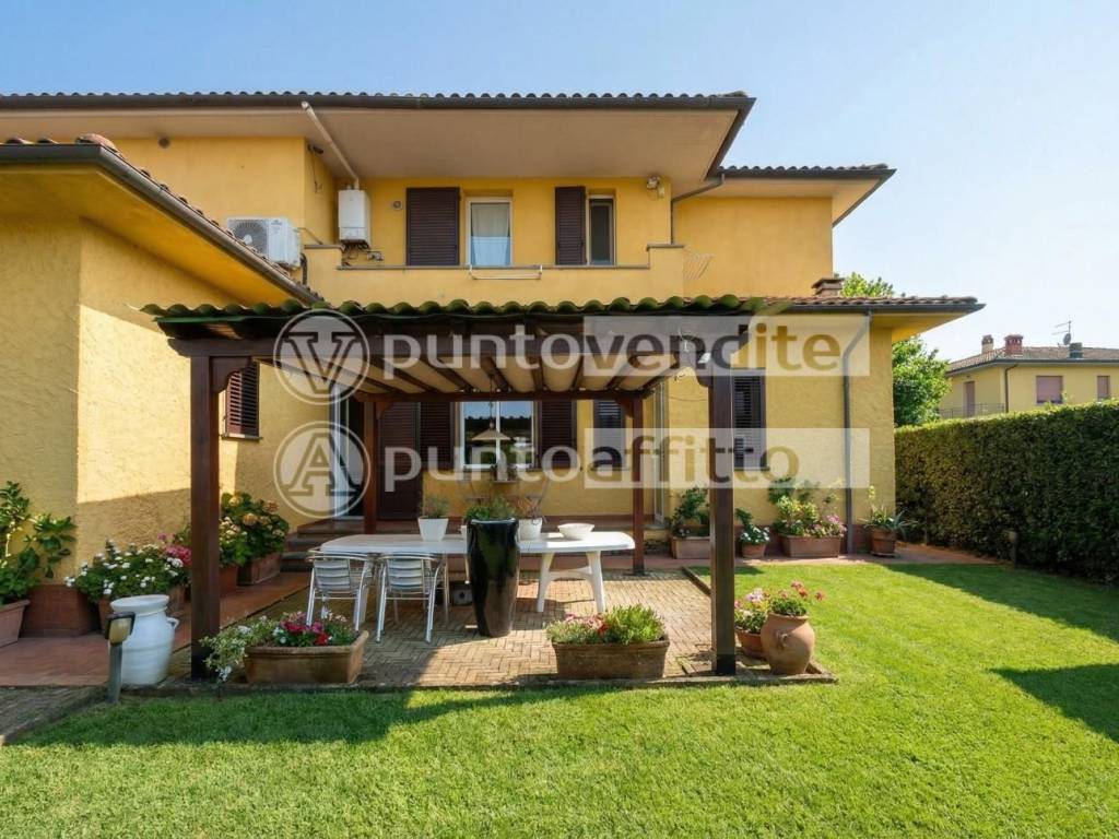 Villa a Capannori in Via Colombini, , 7 - Foto 2