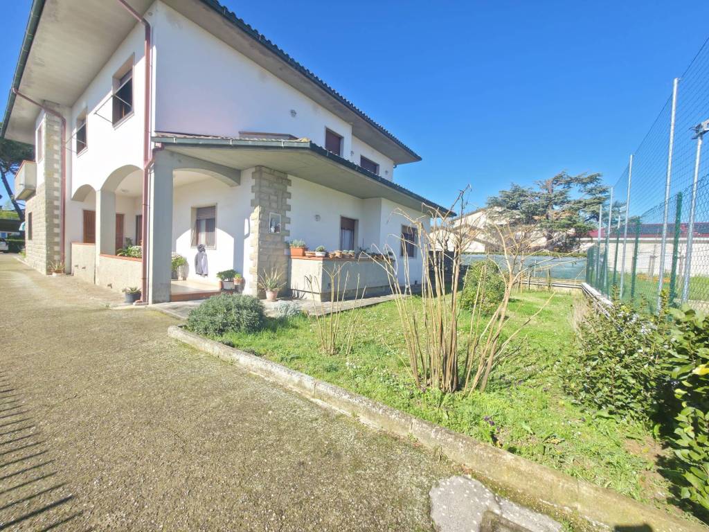 Appartamento a Cerreto guidi in Via 26 Giugno - Foto 3