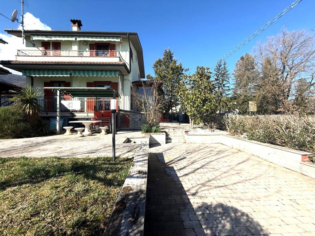 Villa a Greccio in Via Limiti Sud, 82 - Foto 2