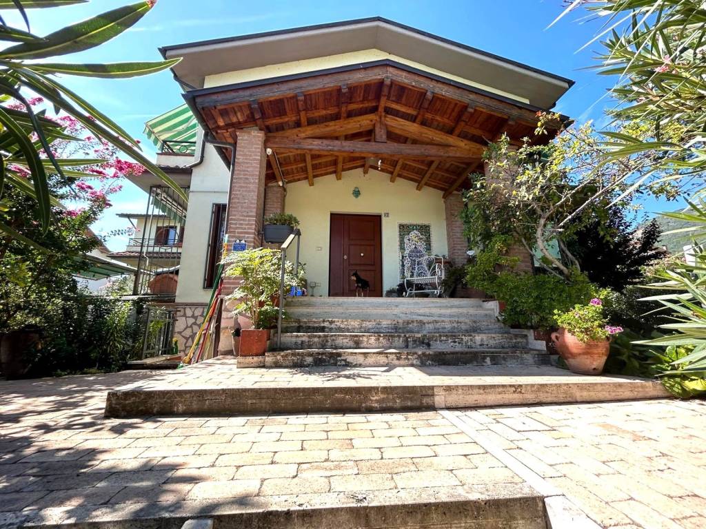 Villa a Greccio in Via Limiti Sud, 82 - Foto 3