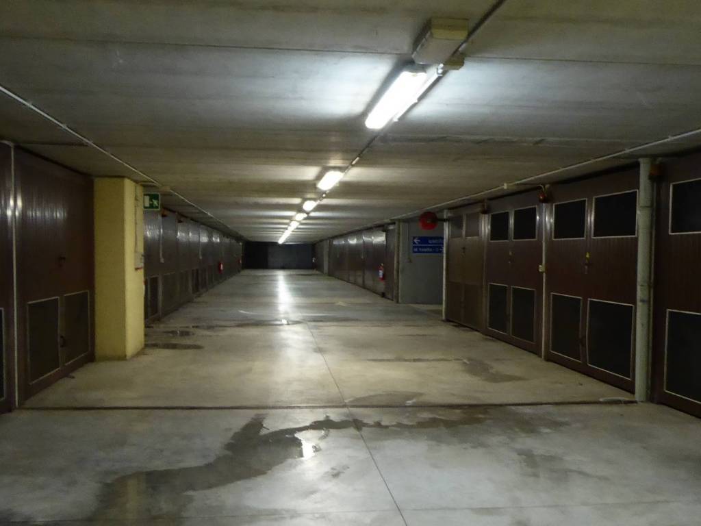Box / garage a Trieste in Via di Cologna, 24 - Foto 5