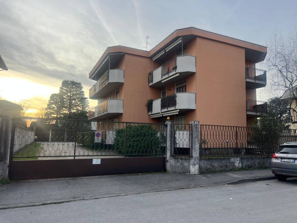 Immobile a Lissone in Via del Frassino, 11 - Foto 2