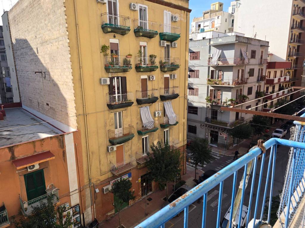 Appartamento a Taranto in Via Japigia, 21 - Foto 2