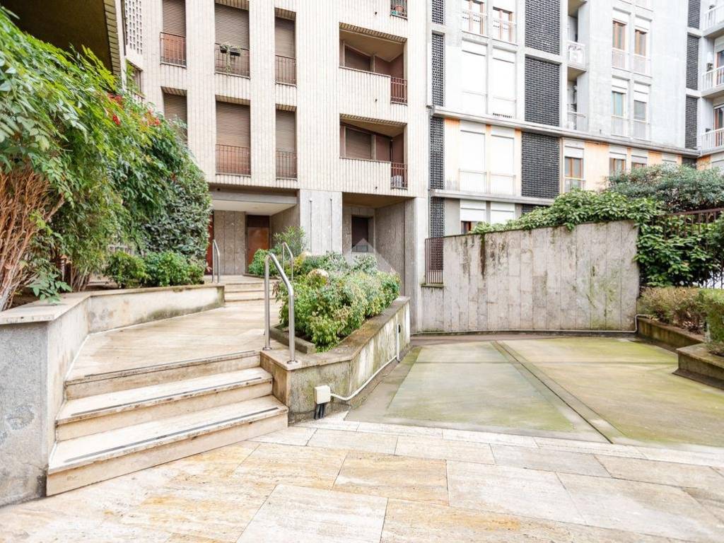 Appartamento a Sesto san giovanni in Viale Fratelli Casiraghi, 40 - Foto 4