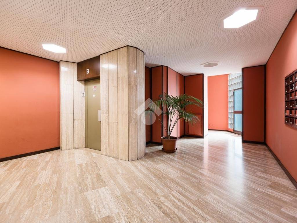 Appartamento a Sesto san giovanni in Viale Fratelli Casiraghi, 40 - Foto 5