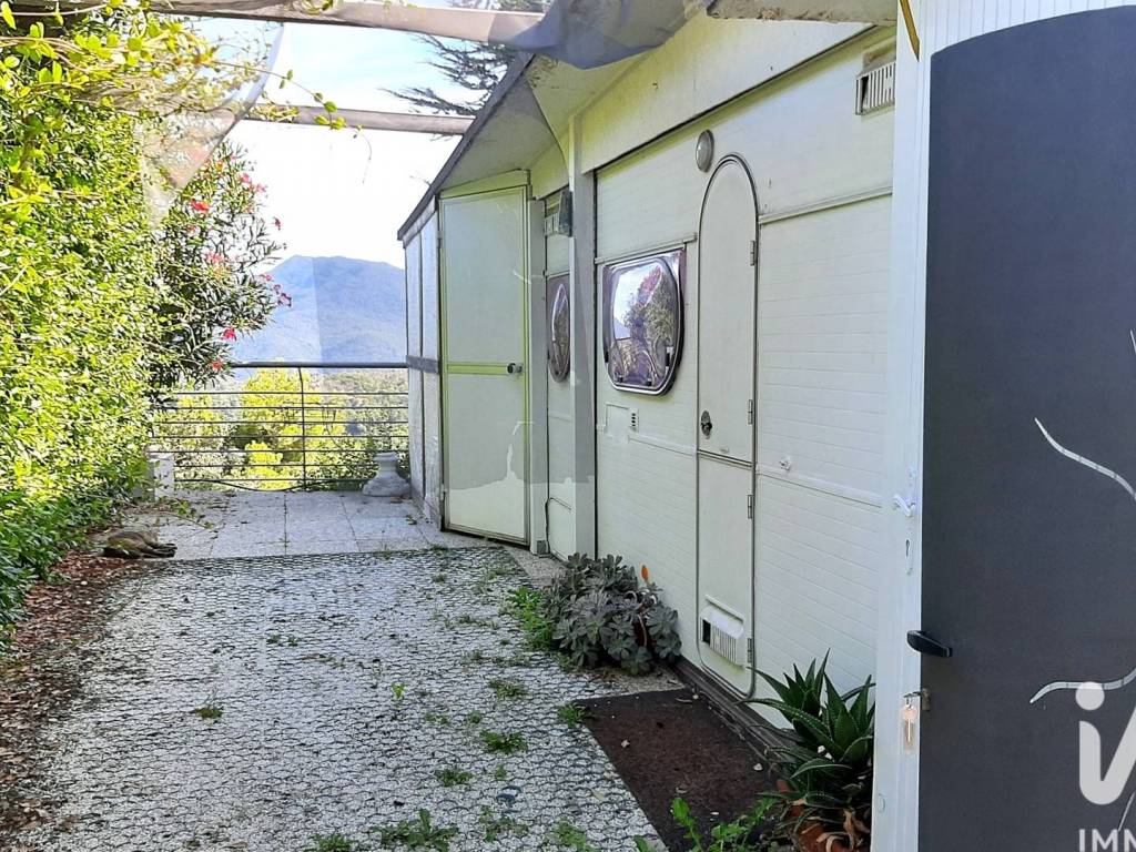 Rustico / casale a Cisano sul neva in Via Pineta - Frazione Cenesi - Foto 4
