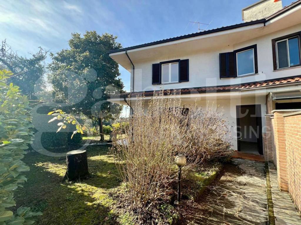 Casa indipendente a Verduno in Via Capitano Laneri - Foto 3